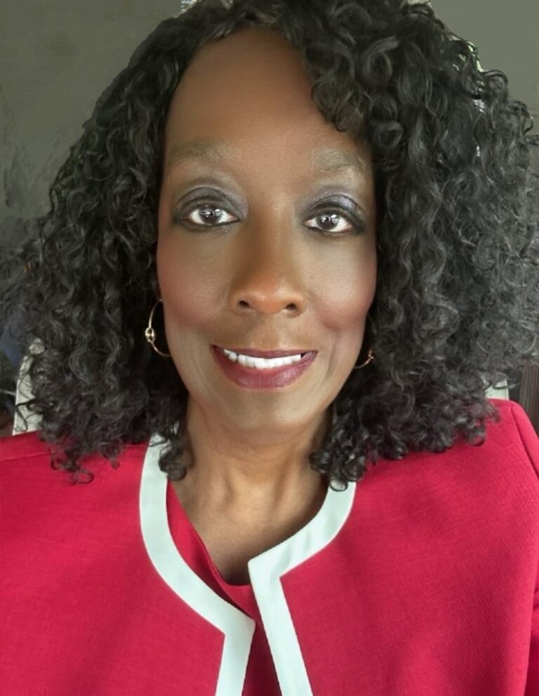 Dr. Deenen Evans